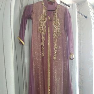 Pakistani salwer kamiz